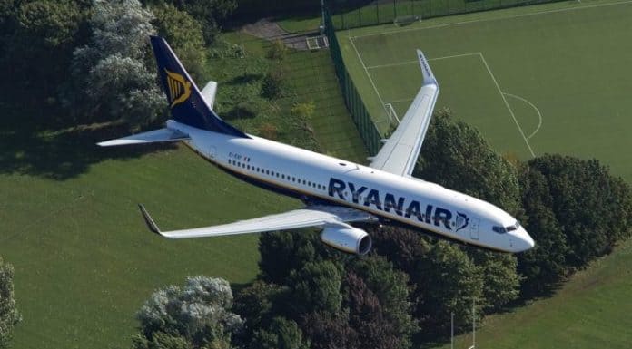 Ryanair mit 14. Ziel von Düsseldorf-Weeze nach Spanien