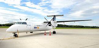 InterSky Turboprop-Maschine vom Typ Dash 8-Q300 (Quelle: InterSky)