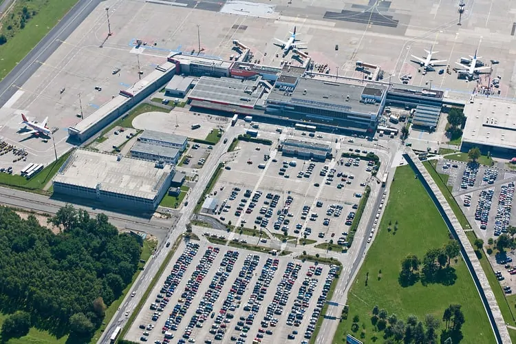 Flughafen Berlin Schönefeld