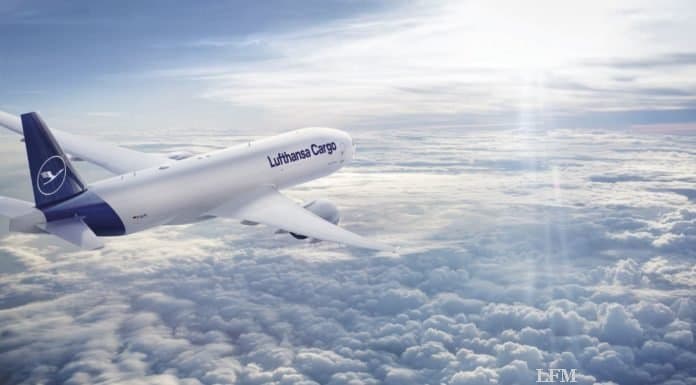 Lufthansa Cargo B777F zwischen Housten und Stavanger