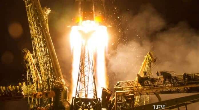 Sojus mit ESA-Astronaut Nespoli an der ISS angekommen