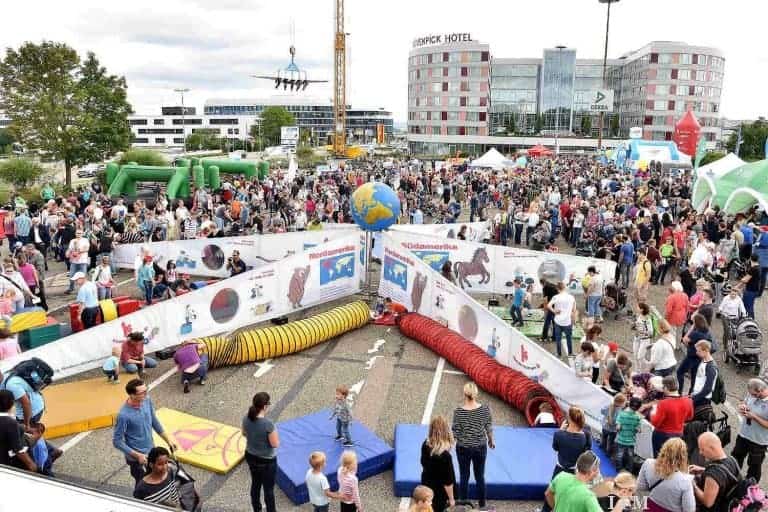 25.000 Besucher am Kinderfest des Flughafens Stuttgart