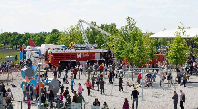 Flughafenfeuerwehr am MUC beim großen Ferien-Finale