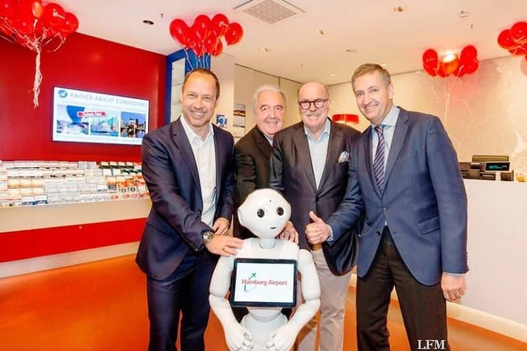 Hamburg-Reisende buchen schneller in neuem Welcome Center