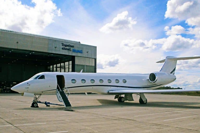 Gulfstream G550 zügig durch Wartung und Lackierung