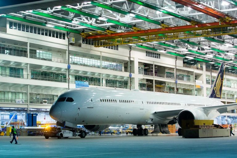 Rollout des Dreamliner 787-10 für Singapore Airlines