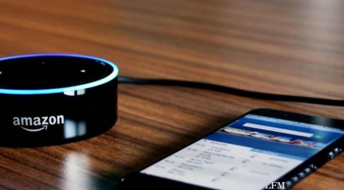 Sprachsteuerung Alexa erfragt Flugplan am Flughafen Nürnberg