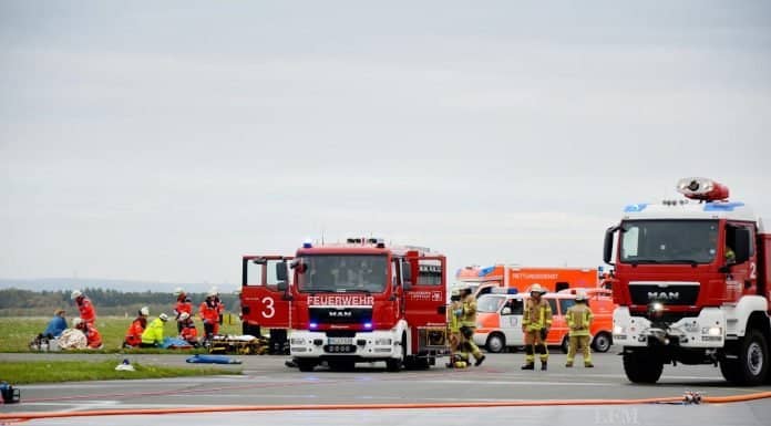 Kollision mit Passagierbus am PAD als ICAO-„Flugunfall 1“