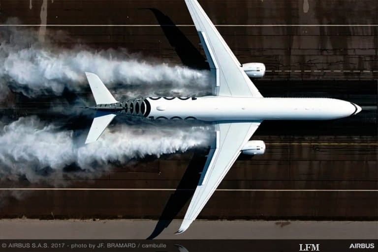 A350-1000 XWB fliegt zu ihrer Zulassung