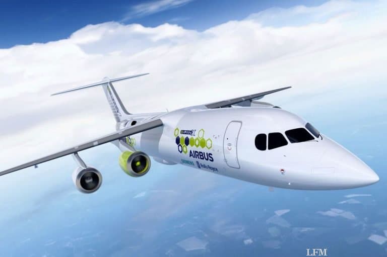 Tech-Riesen arbeiten am hybrid-elektrischen Airliner