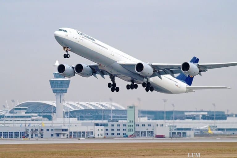 A340-600 für Flüge der Lufthansa München – Berlin