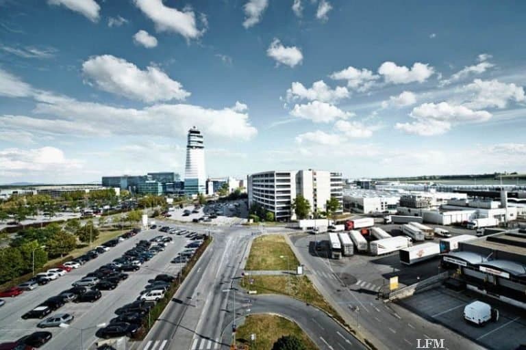 Berufsmesse am Flughafen Wien für Azubis