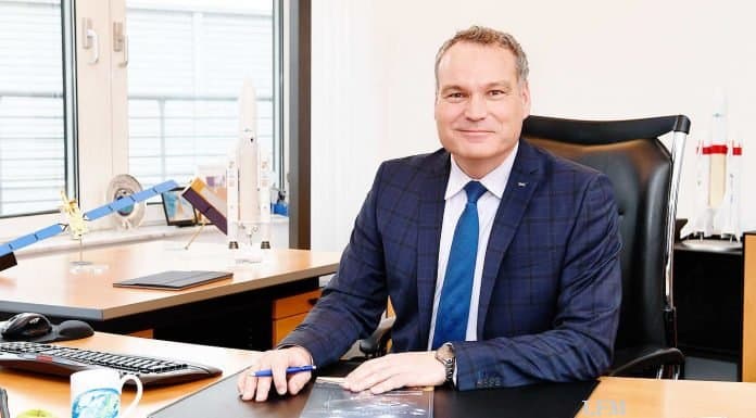 Walther Pelzer jetzt im DLR-Vorstand
