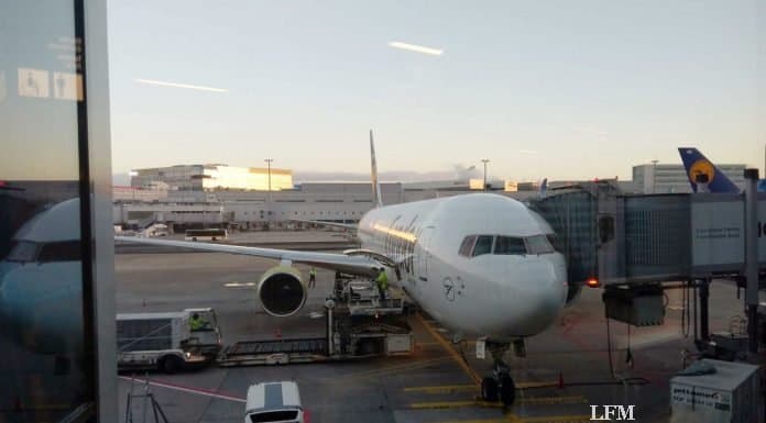 Ferienflieger bringt Hilfsgüter in die Karibik