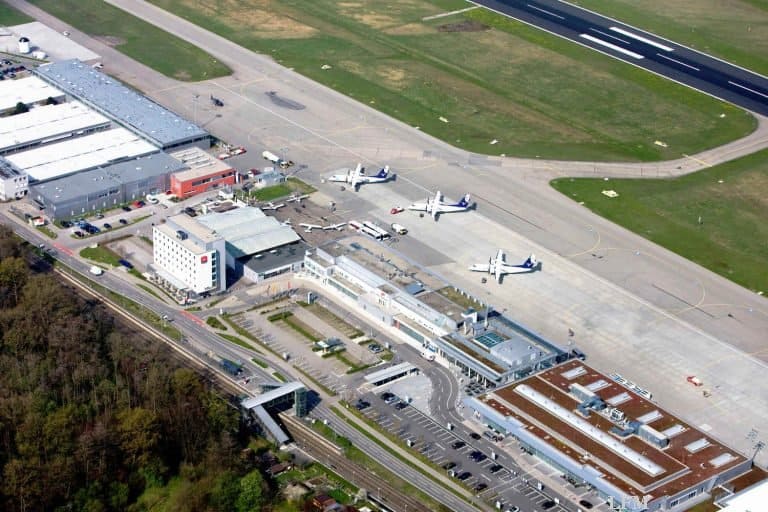 DFS übernimmt Flugsicherung am FDH