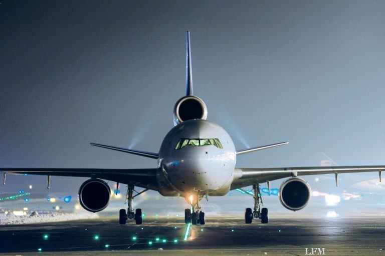 Bürgerinfo des Flughafens Köln/Bonn zur Bahnsanierung