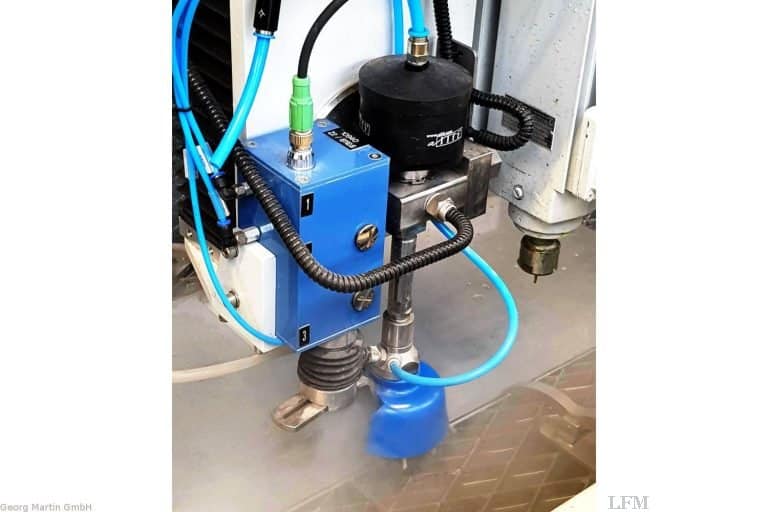 Wasserstrahlschneiden vorteilhaft für Feinteile