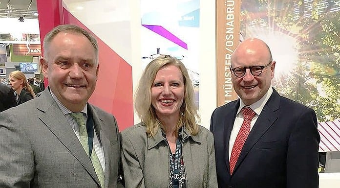 FMO netzwerkt auf der Tourismusbörse ITB