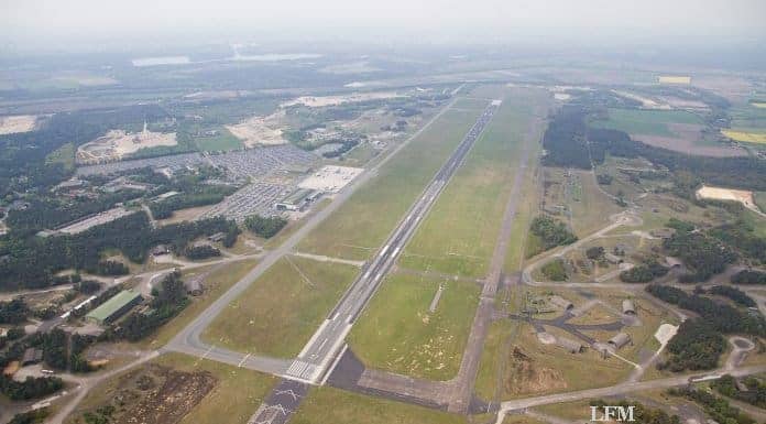 Festival mit Airshow und Kirmes am Airport Weeze