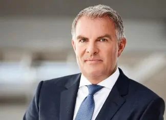 Carsten Spohr bleibt Lufthansa-Chef