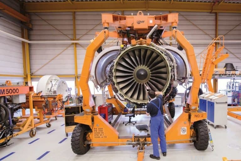 Tunisair Technics hält Triebwerke mit MTU instand