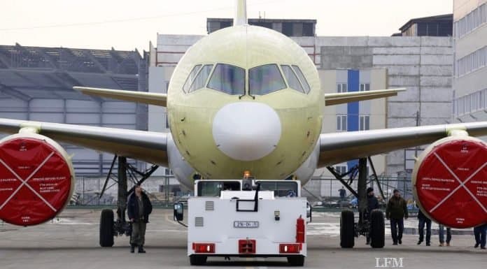 Irkutsk stellt zweiten MC-21 fertig