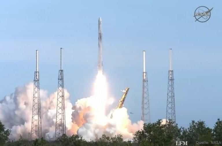 SpaceX fliegt Horizons-Experimente zur ISS
