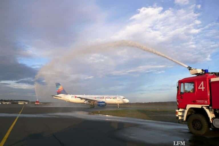 Abflug für Vollcharter der Sonderreisen ab PAD