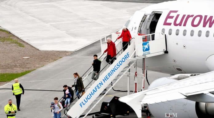 Erstflug der Saison: Heringsdorf erwartet CRJ900