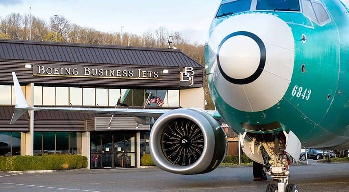 Boeing entlässt ersten 737 MAX Business Jet