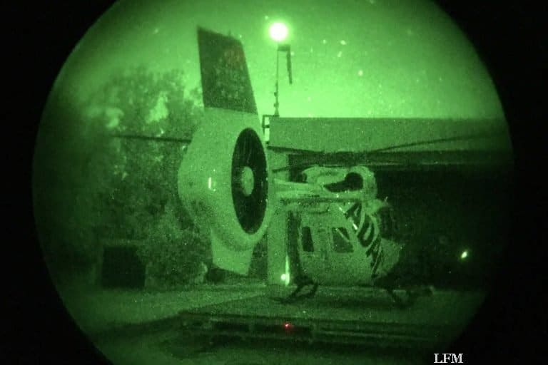 Nachtsichtbrillen an Bord helfen länger Leben retten