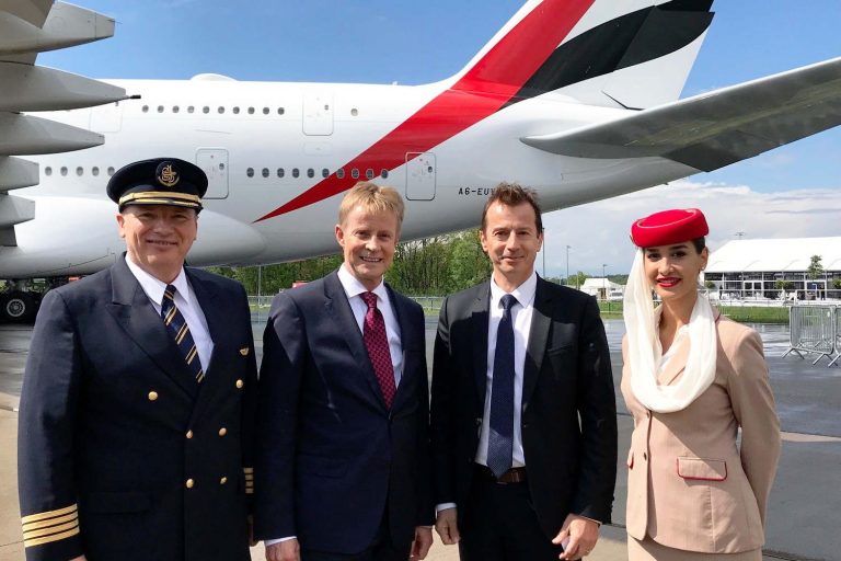 Superjumbo A380 von Emirates auf der ILA
