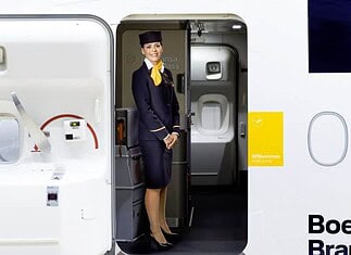 Flugbegleiterin der Lufthansa