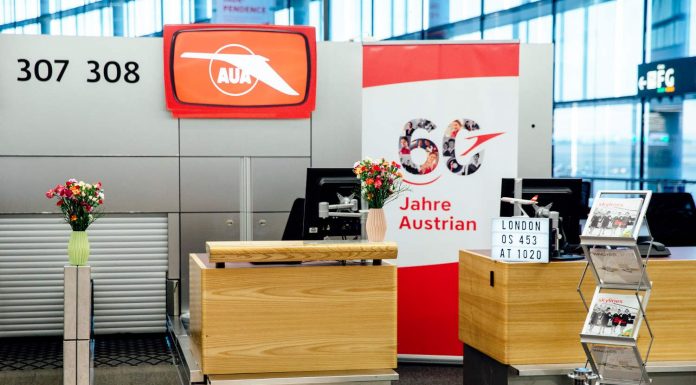 AUA feiert 60 Jahre mit der Familie in Wien
