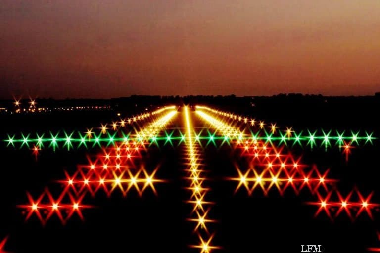 Beim Ferienstart ab FKB zu beachten