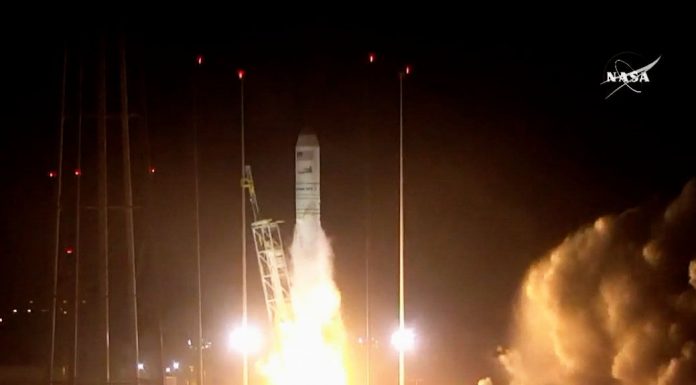 Cygnus: Antares fliegt Experimente für Gerst ins All