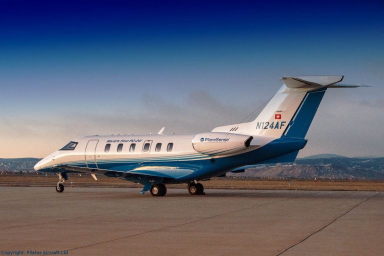 EBACE mit PC-24 auf dem Static Display