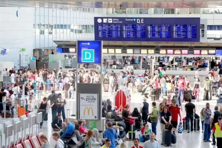 Fraport: Passagieransturm erfordert mehr Kontrollspuren