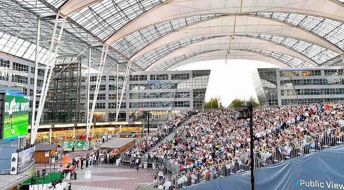 Fußball live im Münchner Airport Center