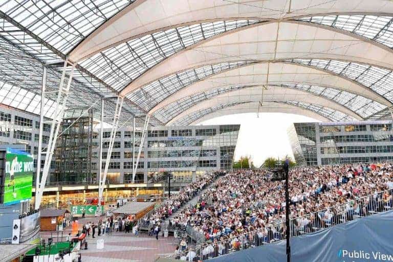 Fußball live im Münchner Airport Center