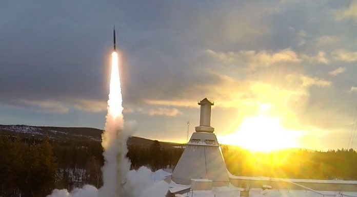 Experiment-Wettbewerb für Rakete und Ballon