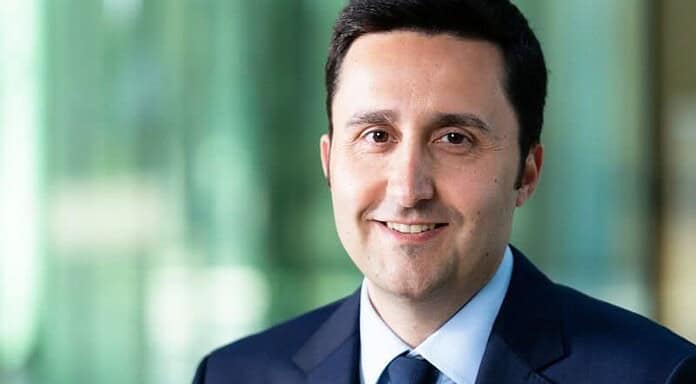 Emirates in Deutschland stellt Vertrieb neu auf
