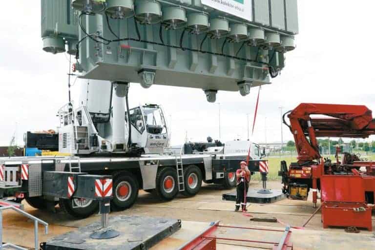 Schwergewicht für Stromversorgung von CargoCity Süd