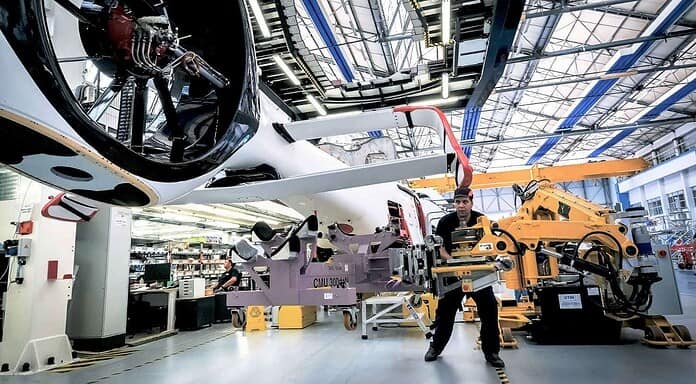 H160 bei Airbus Helicopters in der Vorserie