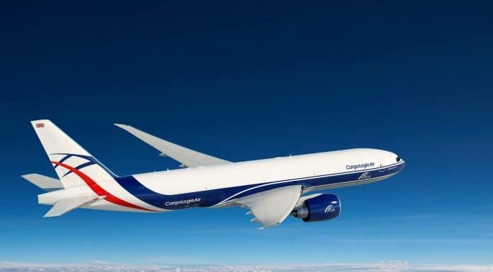 Boeing liefert Frachter 747-8 und 777 an Volga-Dnepr
