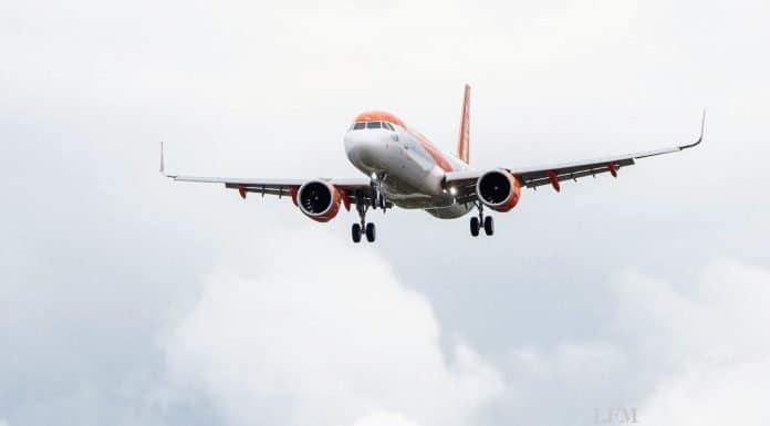easyJet flottet A321neo für 235 Passagiere ein