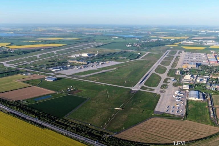 RECAT-EU: Mindestabstände für mehr Anflüge reduziert