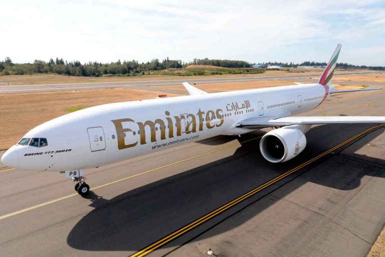 Emirates baut auf zu 19 Mal Amsterdam pro Woche