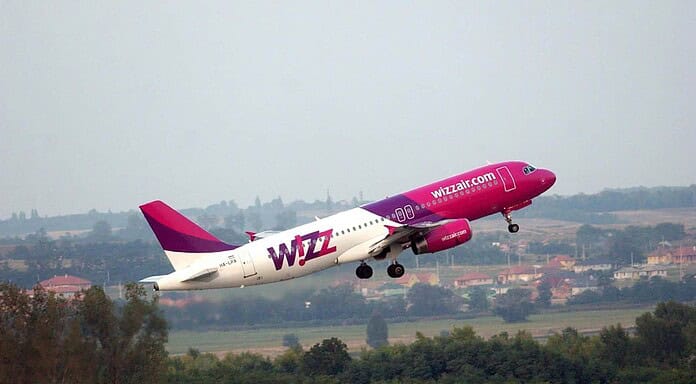 Wizz Air holt Warschau nach Wien