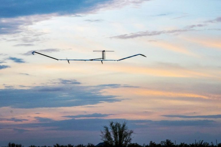 Zephyr S: Solarsegler fliegt längsten Flug der Geschichte